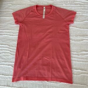 Lululemon Swiftly Tech Short Sleeve Shirt